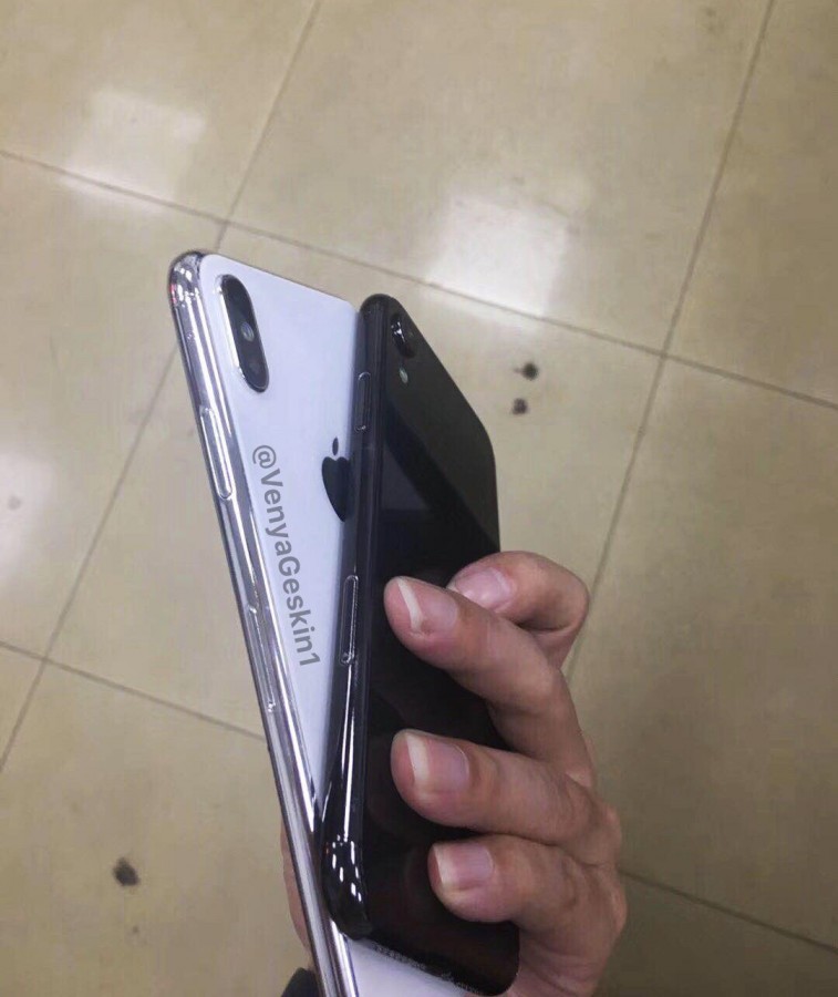 آیفون se plus