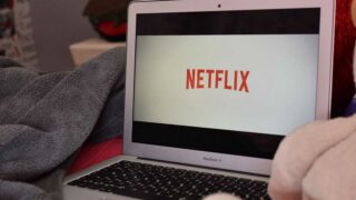 بهترین سریال‌های نتفلیکس | معرفی بیش از ۷۰ سریال برای تماشا در Netflix (آپدیت ۱۴۰۵)