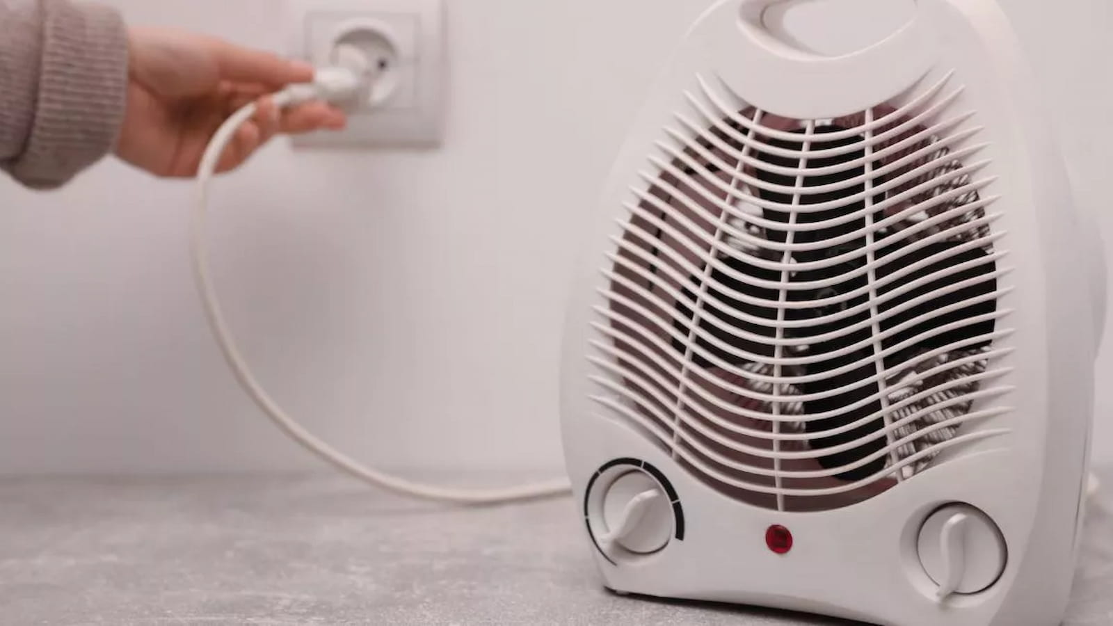 بهترین بخاری و هیترهای برقی کم مصرف (پاییز ۱۴۰۴)